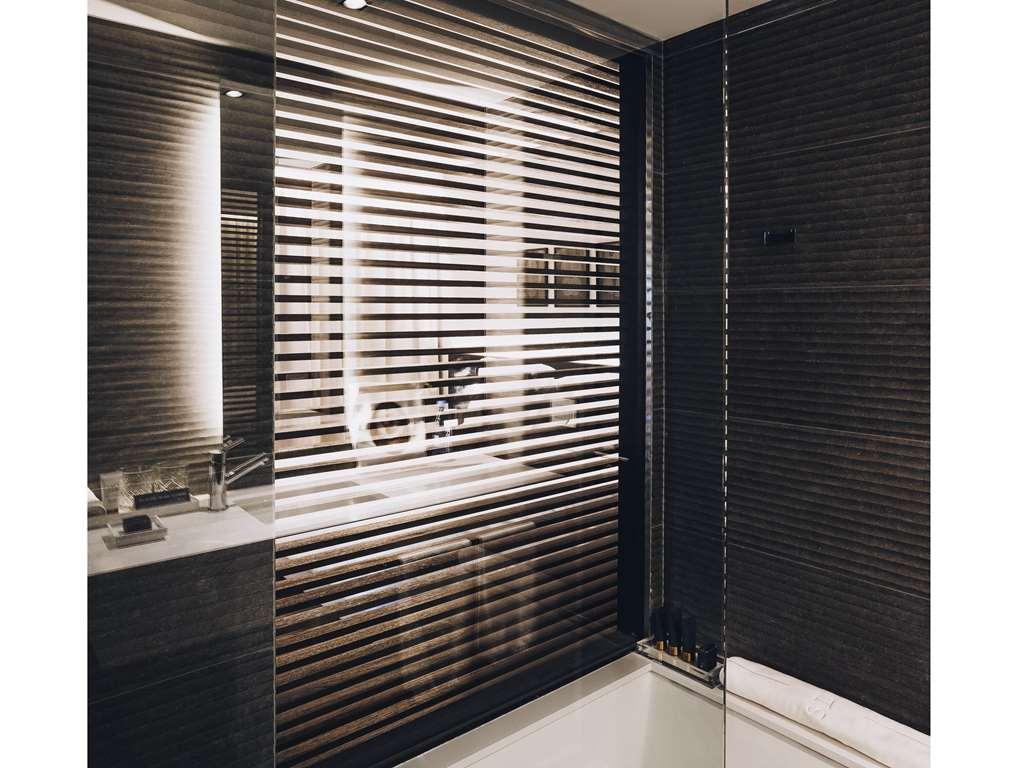Hotel Sls Buenos Aires Puerto Madero Zimmer foto A shower enclosure